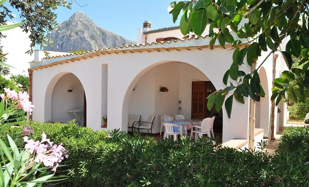 Villa Hibisco San Vito Lo Capo Italien